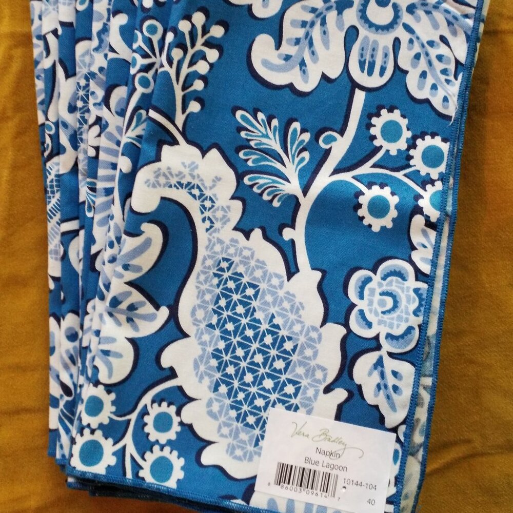 Vera Bradley BLUE LAGOON Dinner Napkins Set of 8 NWT